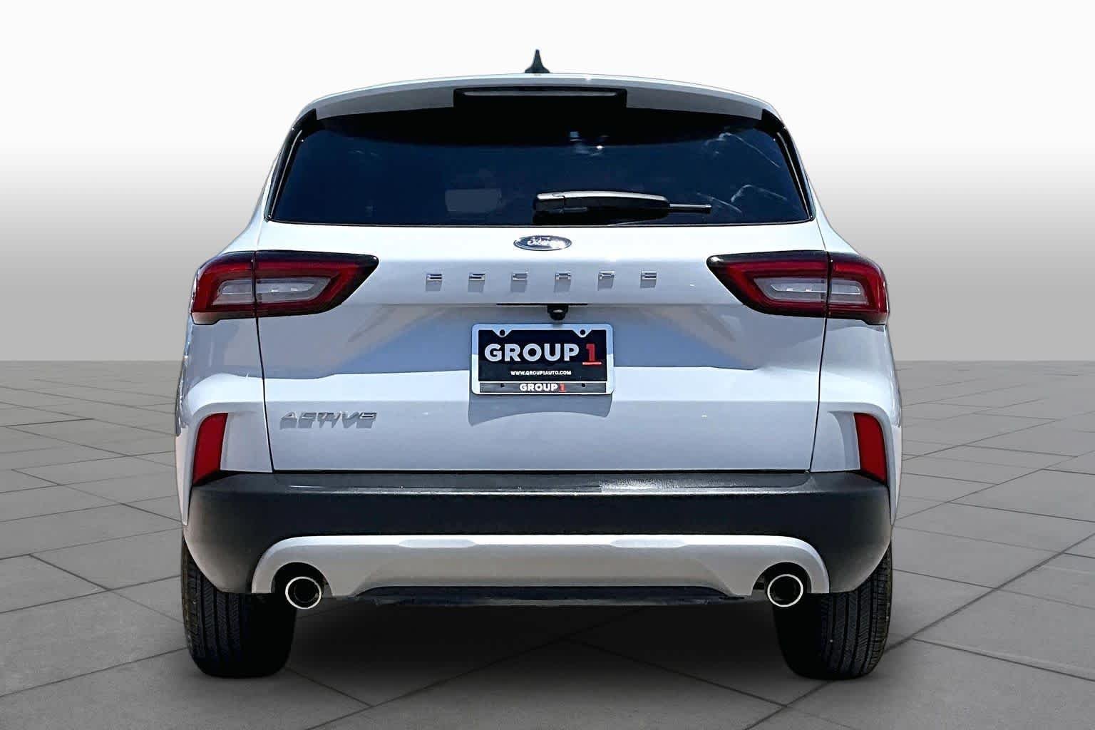 Used 2025 Space Silver Ford Active image 5