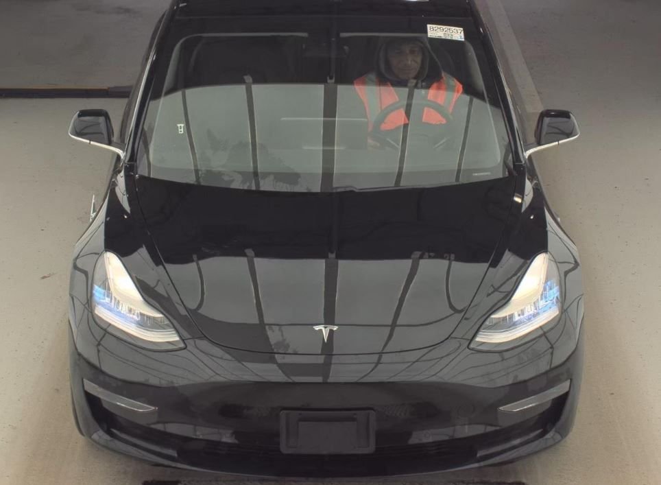 Used 2018 Tesla Model 3 Long Range Dual Motor with VIN 5YJ3E1EB0JF127977 for sale in Kansas City