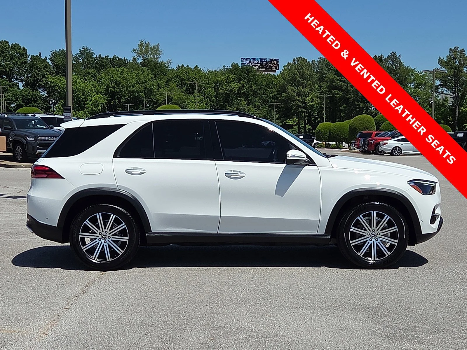 Used 2024 Polar White Mercedes-Benz GLE 350 image 6