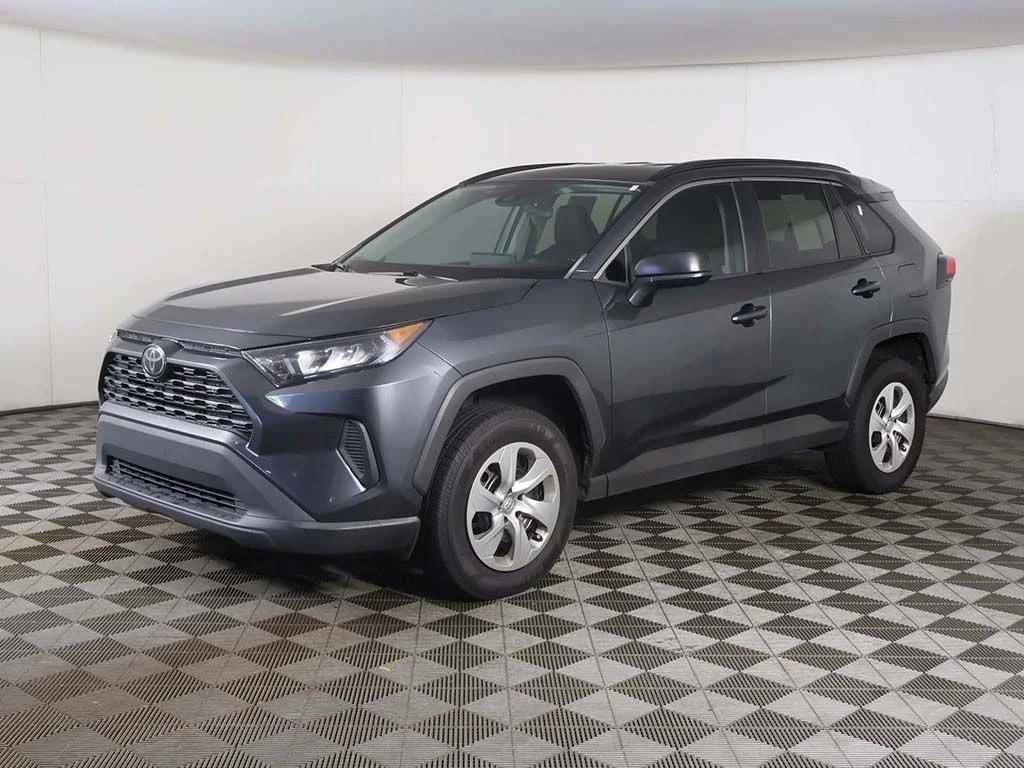 Used 2020 Gray Toyota LE image 5