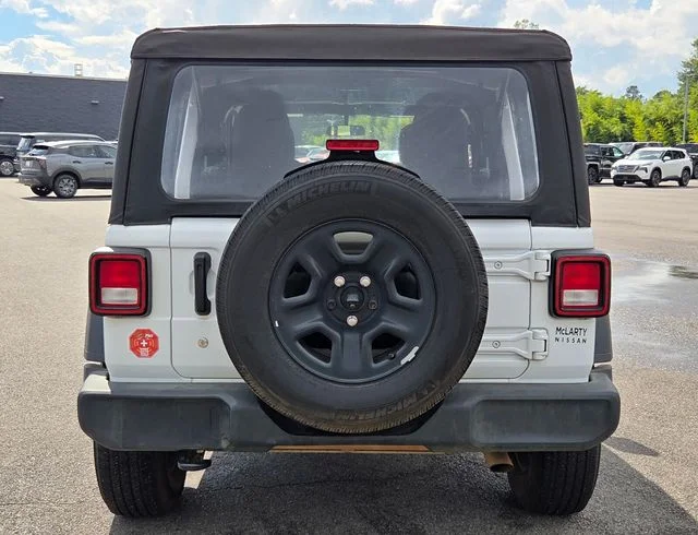 Used 2023 White Jeep Sport image 6