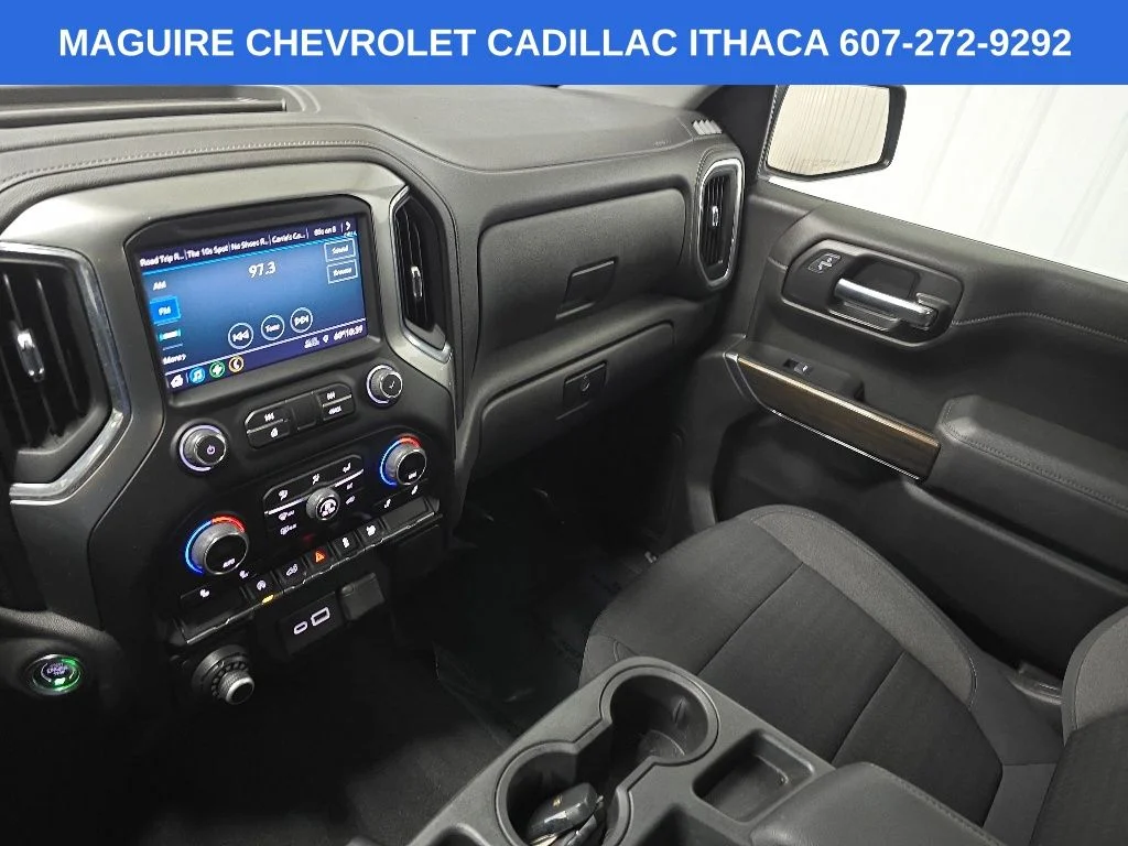 Used 2021 Brown Chevrolet LT image 25