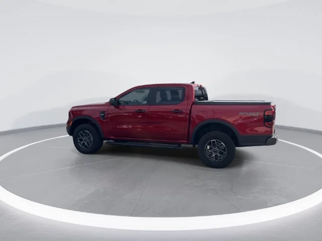 Used 2025 Red Ford XLT image 5