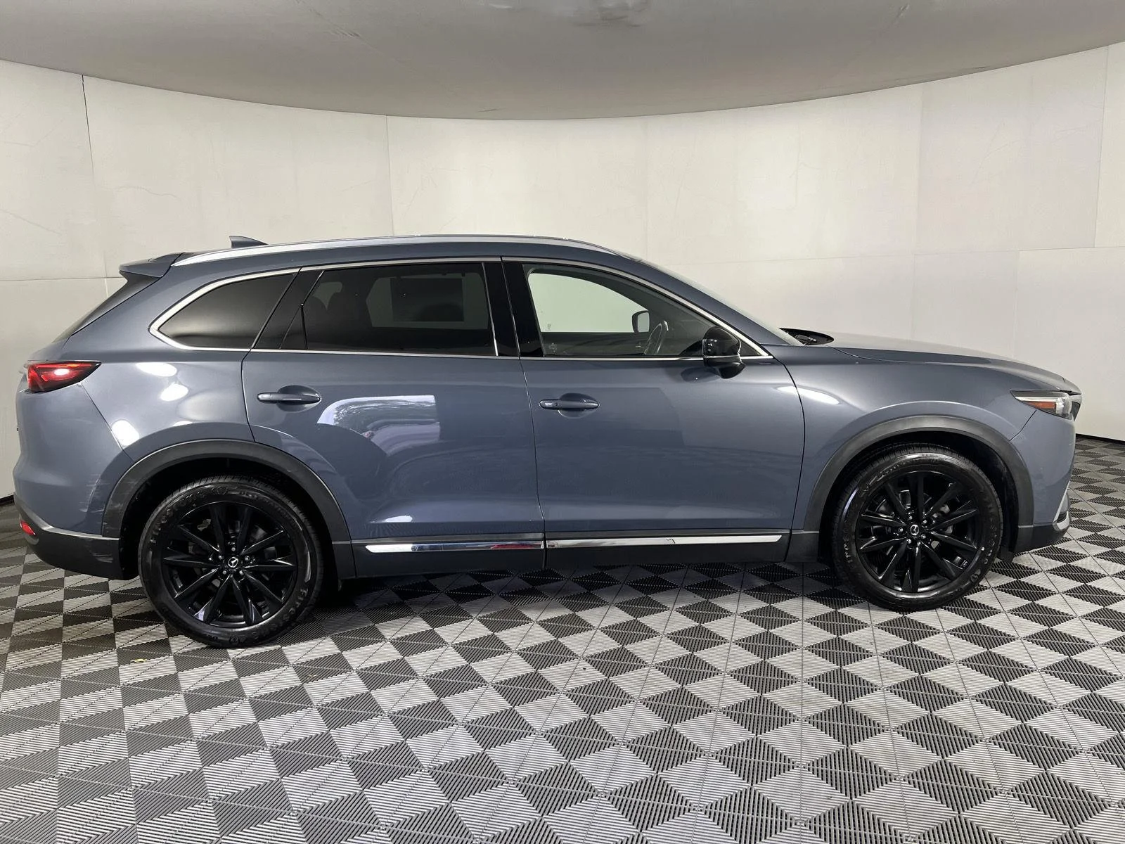 Used 2021 Gy Mazda Carbon Edition image 24