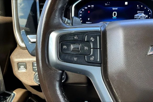 Used 2022 Blue Chevrolet LTZ image 12