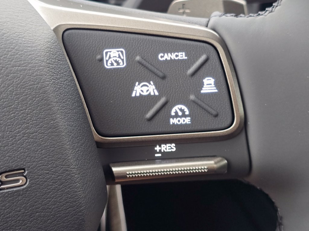 New 2026 Wavelength Lexus PREMIUM AWD image 21