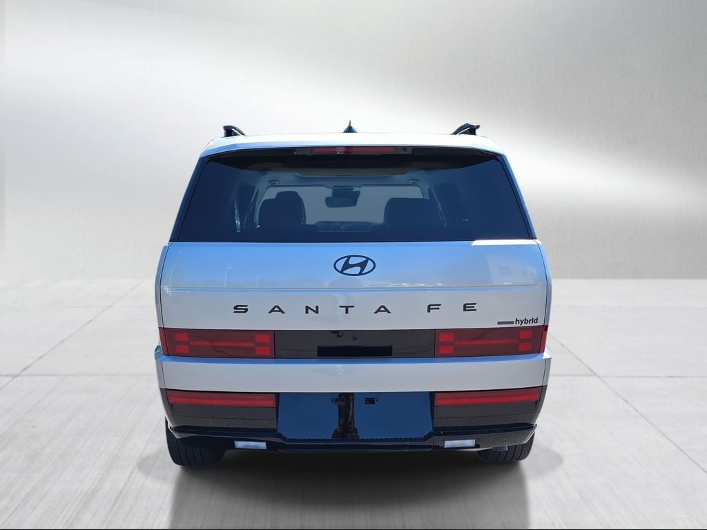 Used 2025 Shimmering Silver Hyundai Calligraphy image 4