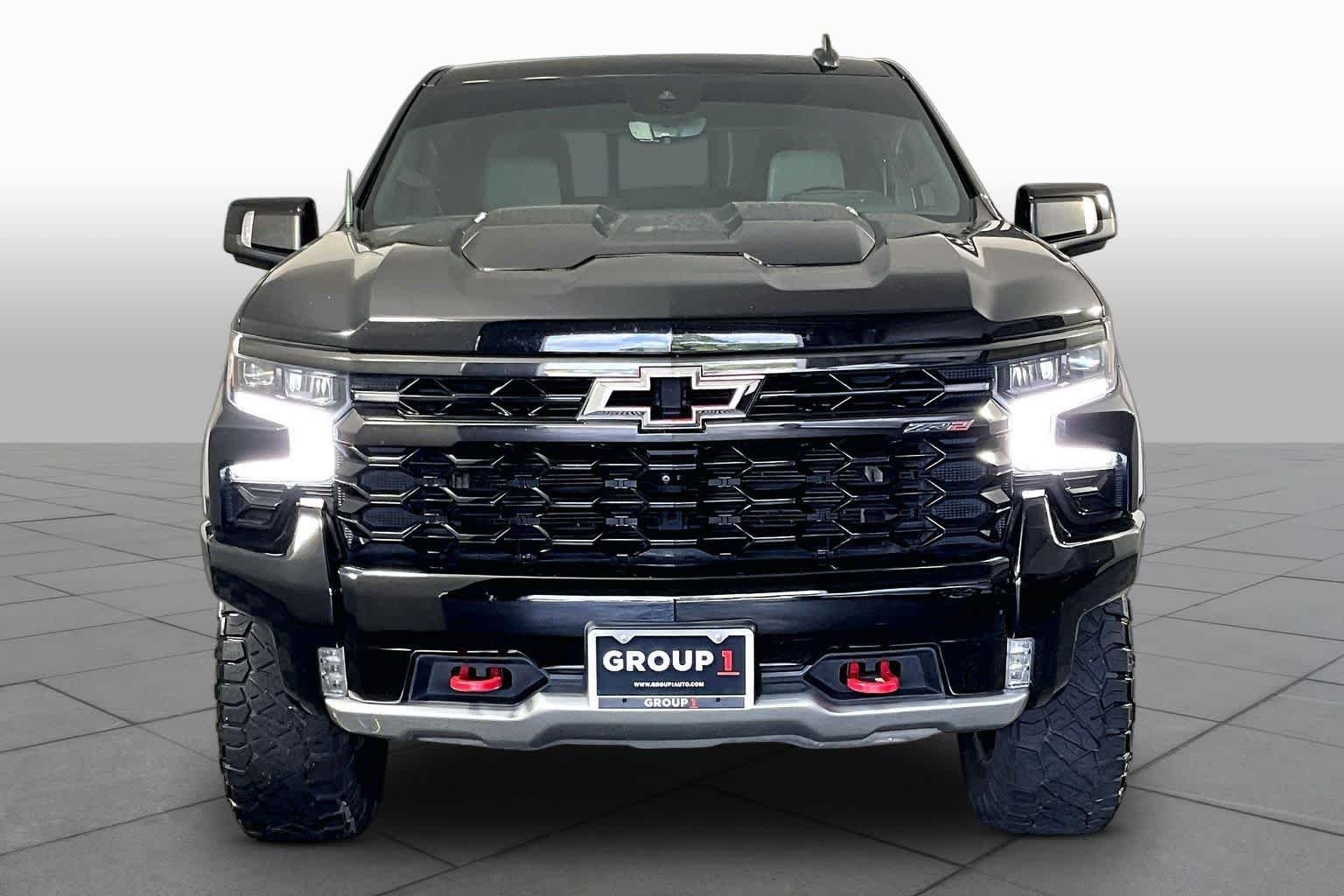 Used 2022 Black Chevrolet ZR2 image 4