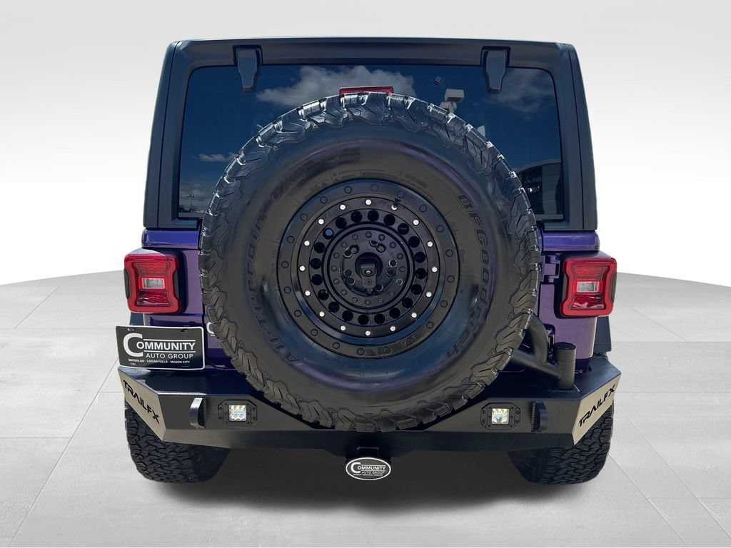 Used 2023 Purple Jeep Rubicon image 4