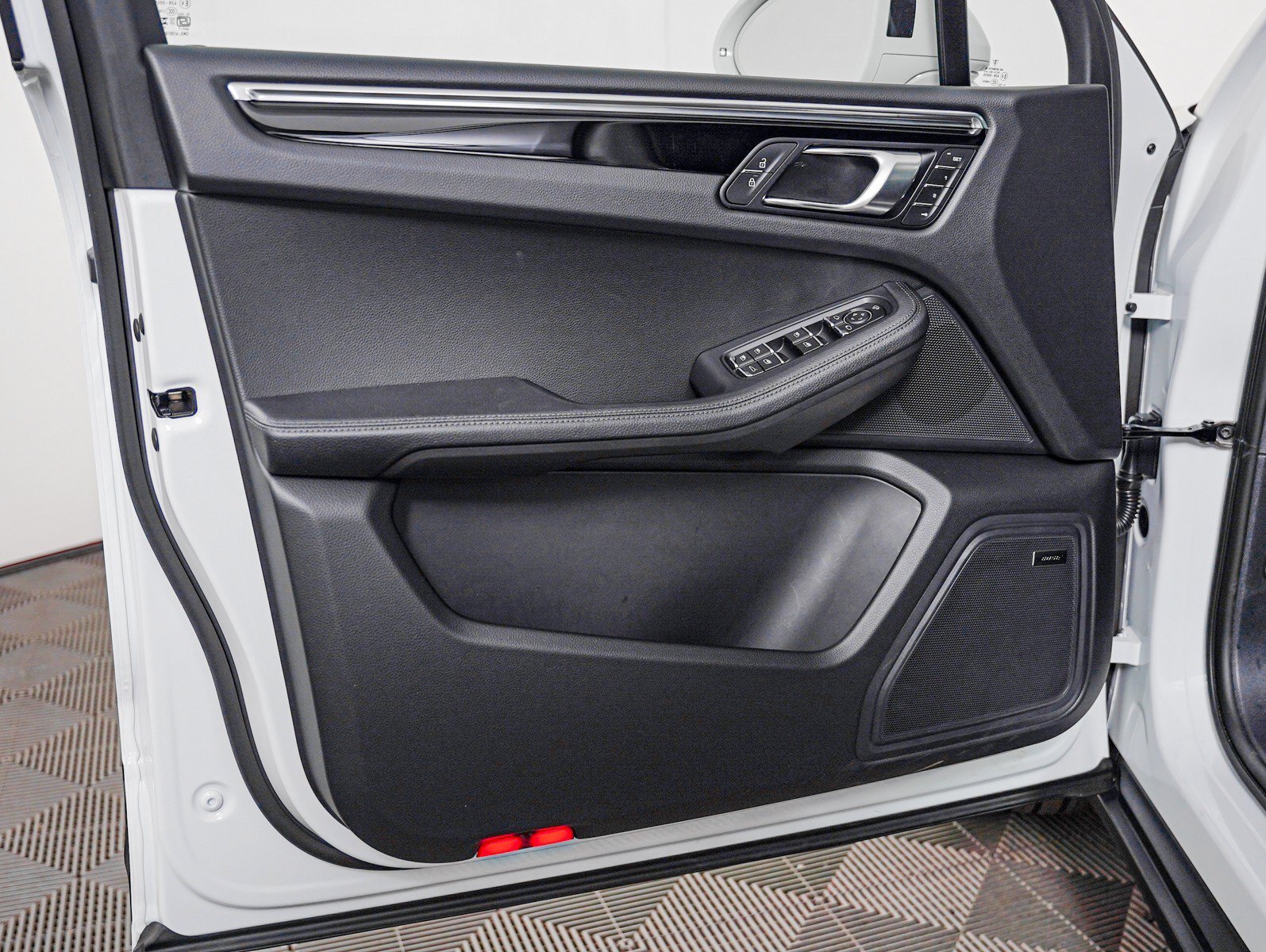 Used 2026 White Porsche  image 29