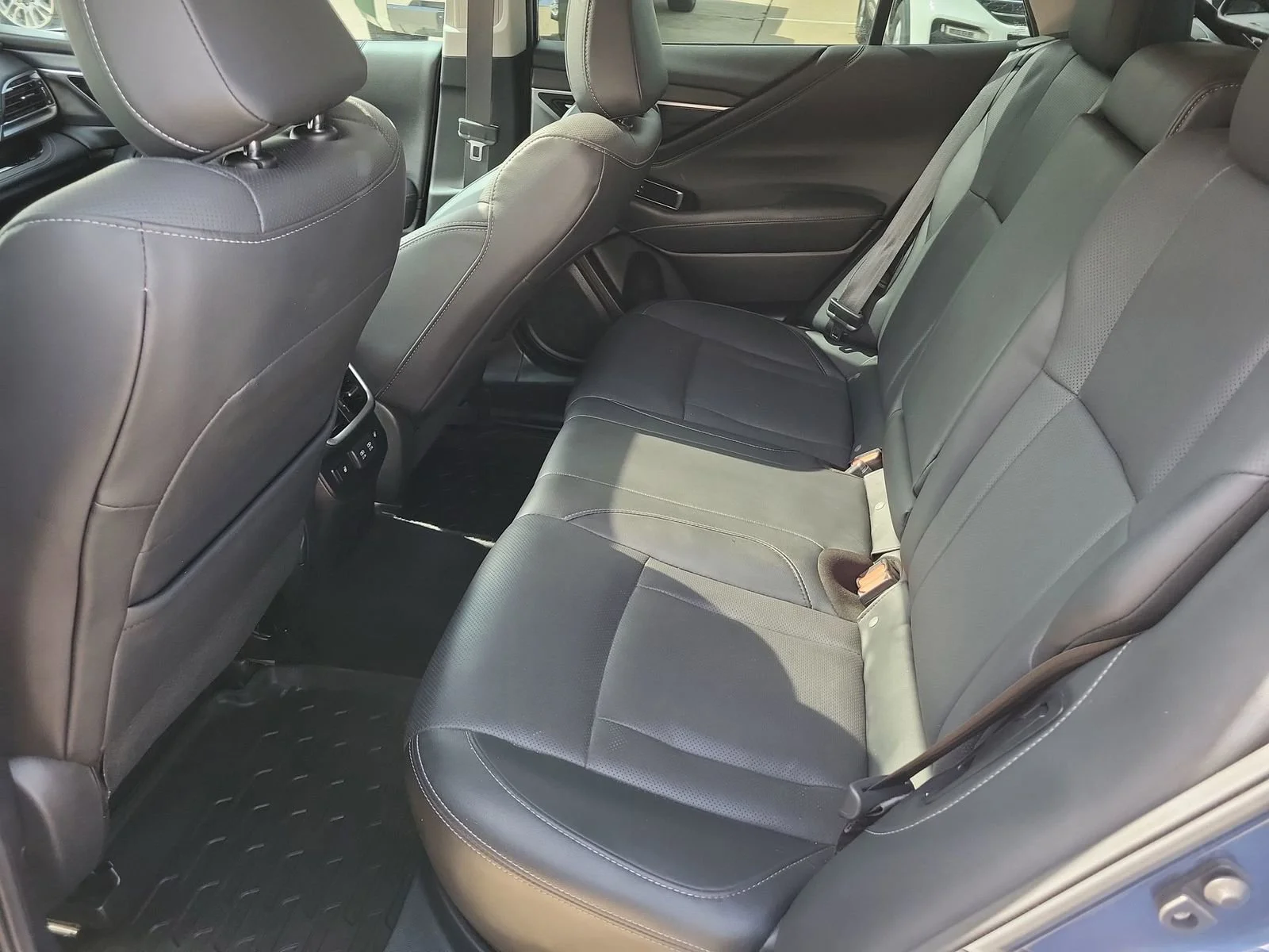 2022 Subaru Outback Limited - Photo 26