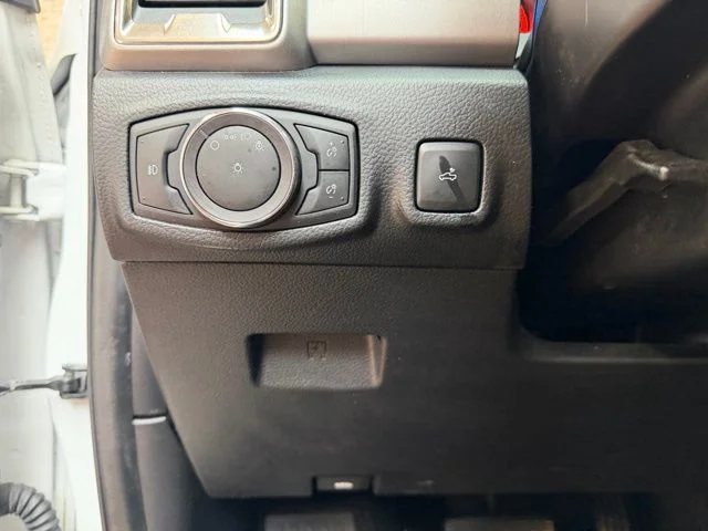 Used 2019 White Ford XLT image 20