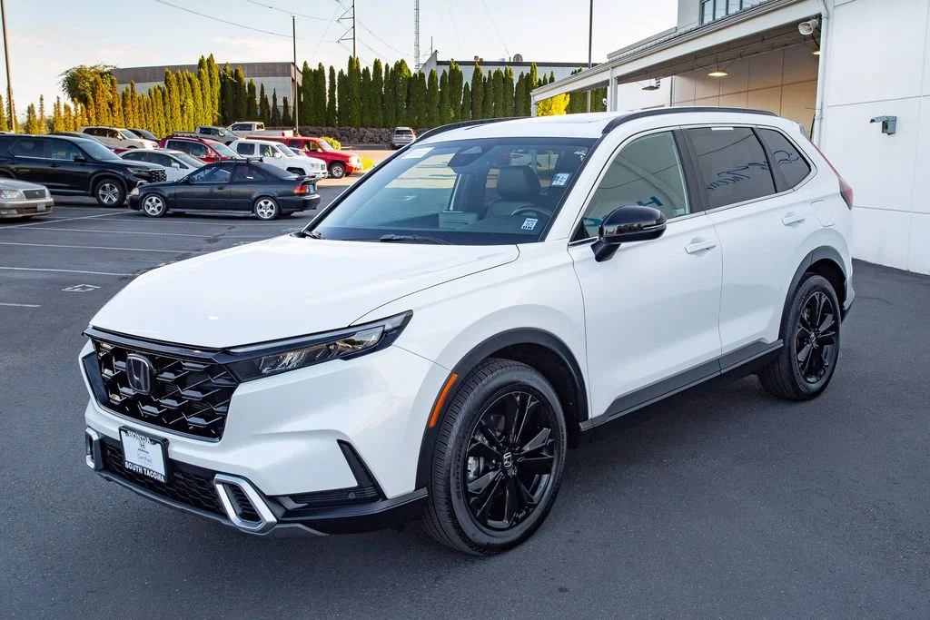 Certified Used 2024 Platinum White Pearl Honda AWD Sport Touring image 6