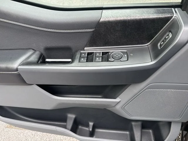 Used 2021 Gray Ford XLT image 29