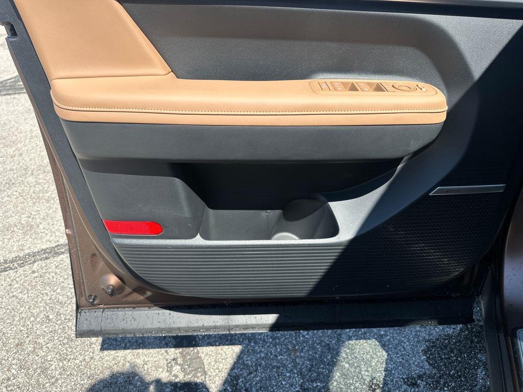 New 2026 Brown Hyundai Calligraphy AWD image 13