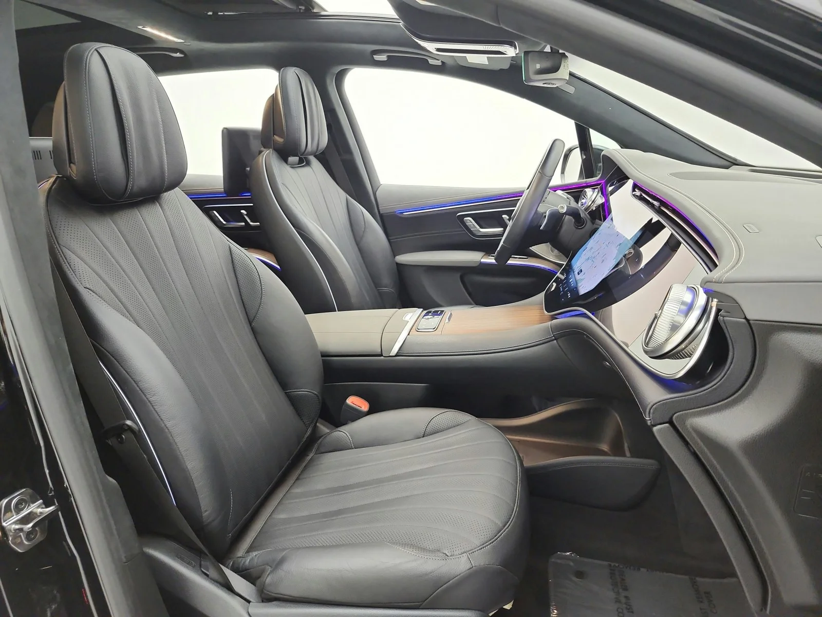 Certified Used 2023 Black Mercedes-Benz EQS 580 4MATIC® SUV image 18