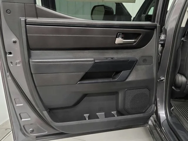 2024 Toyota Tundra SR5 - Photo 17