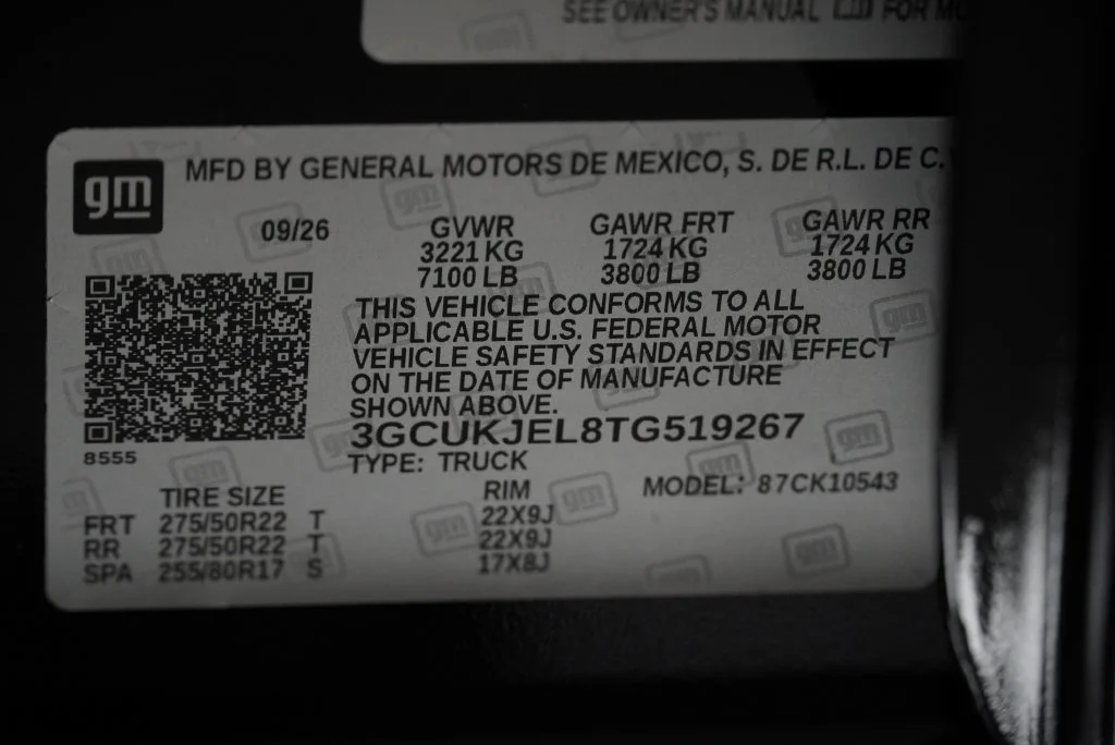 New 2026 Black Chevrolet High Country image 42