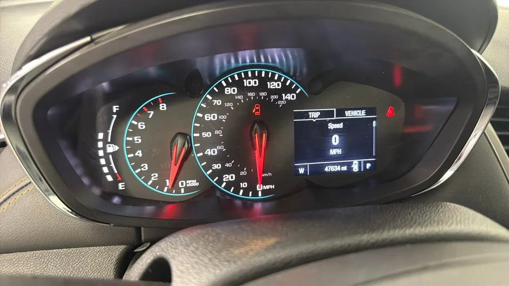 Used 2020 Silver Ice Metallic Chevrolet LT image 20