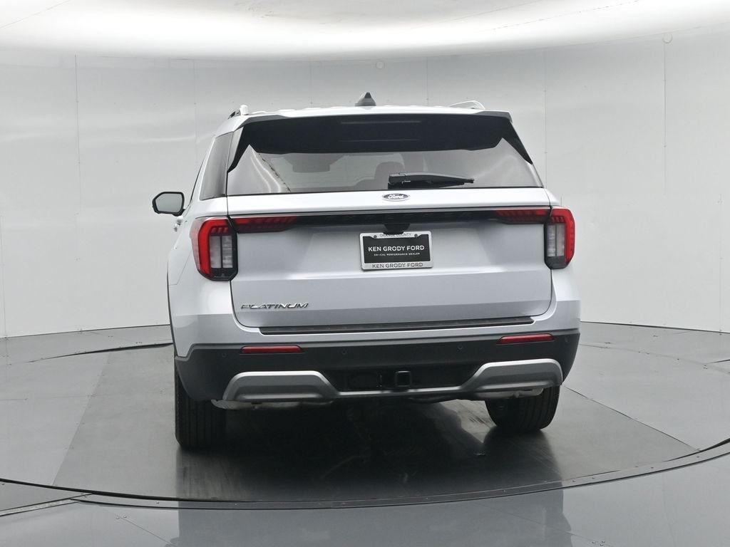 New 2026 Star White Metallic Tri-Coat Ford Platinum image 31