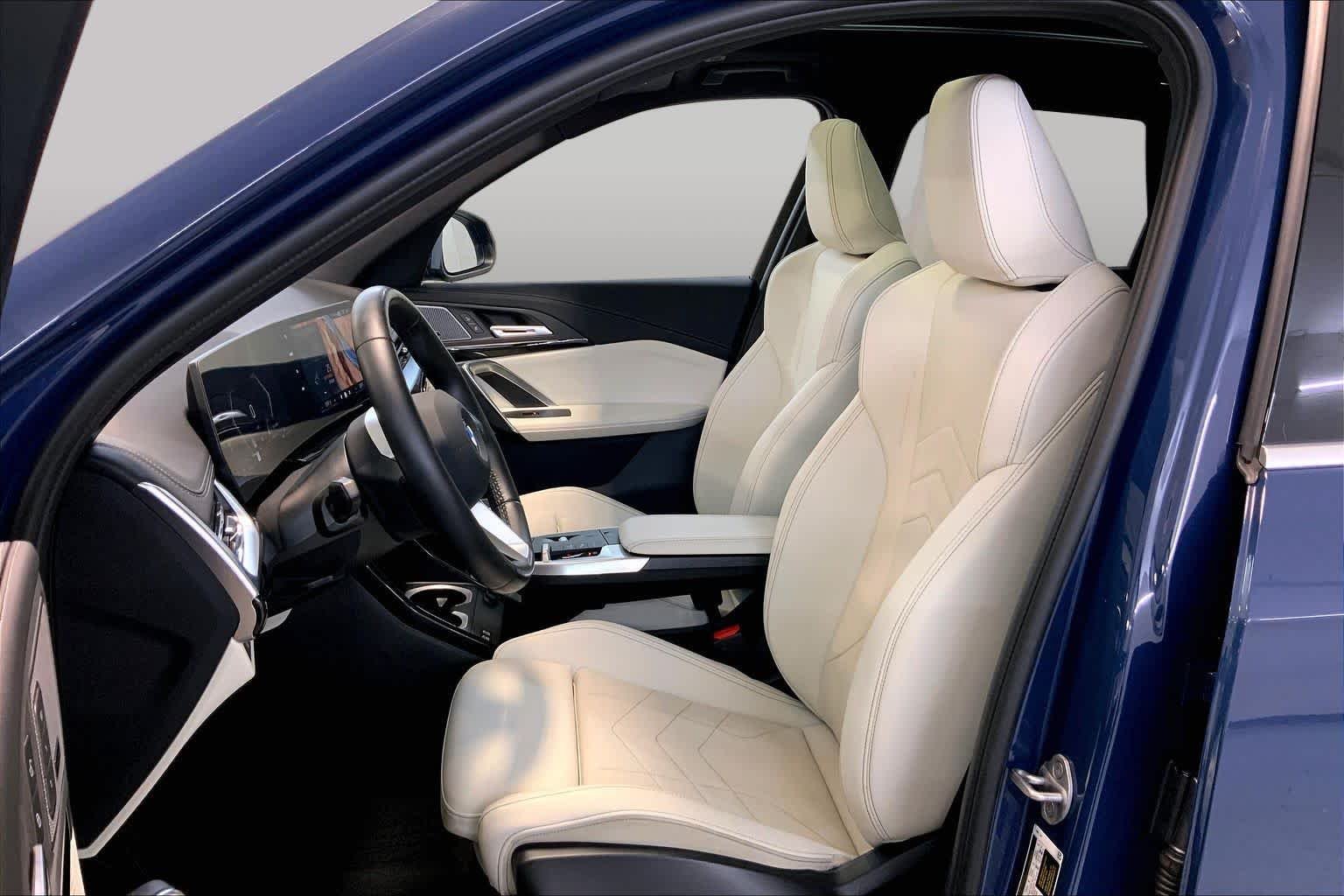 Certified Used 2026 Night Dusk Blue Metallic BMW xDrive28i image 7