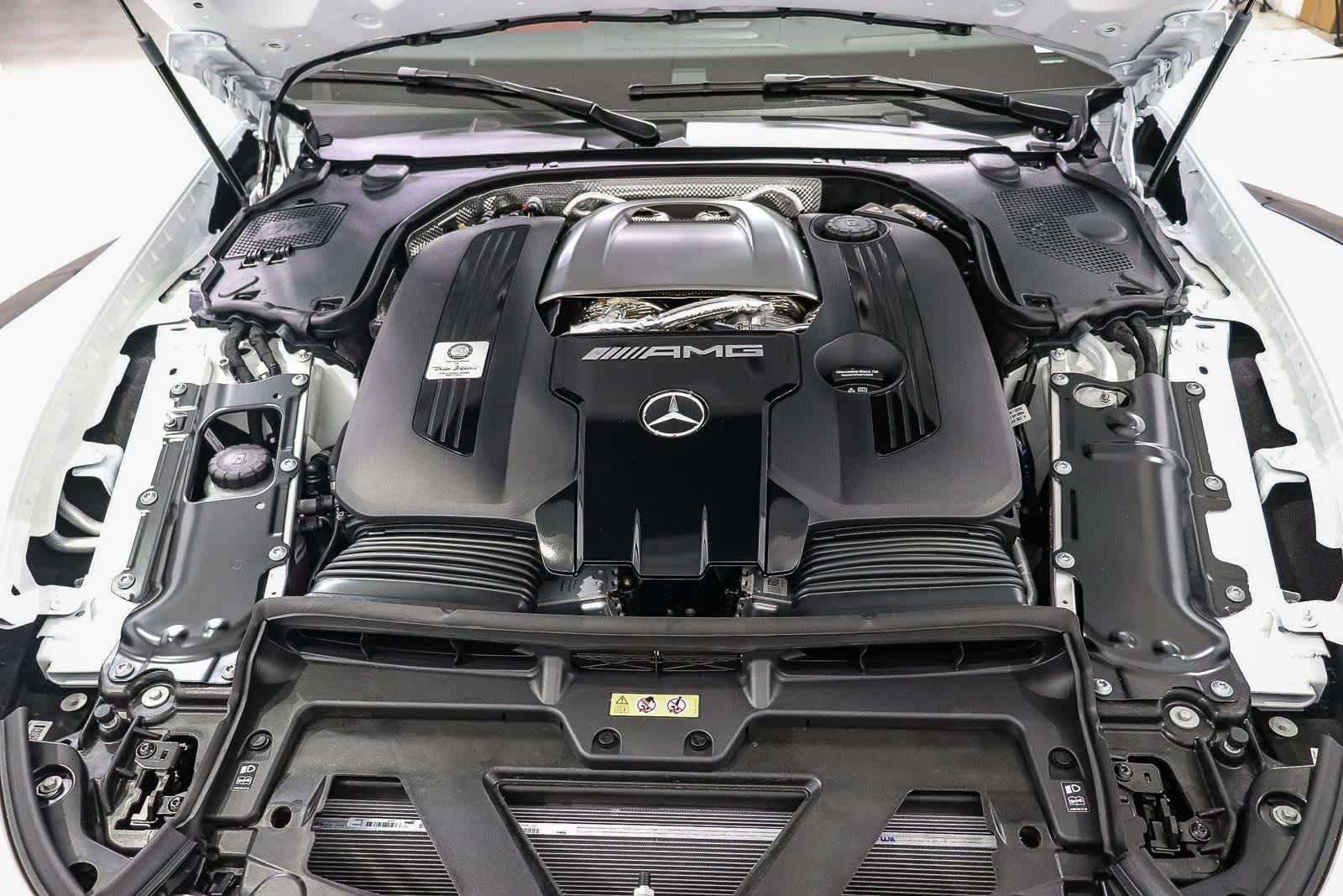 New 2026 MANUFAKTUR opalite white magno Mercedes-Benz AMG® GT 63 image 12