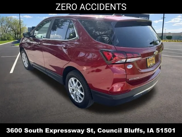 Used 2022 Red Chevrolet LT image 6