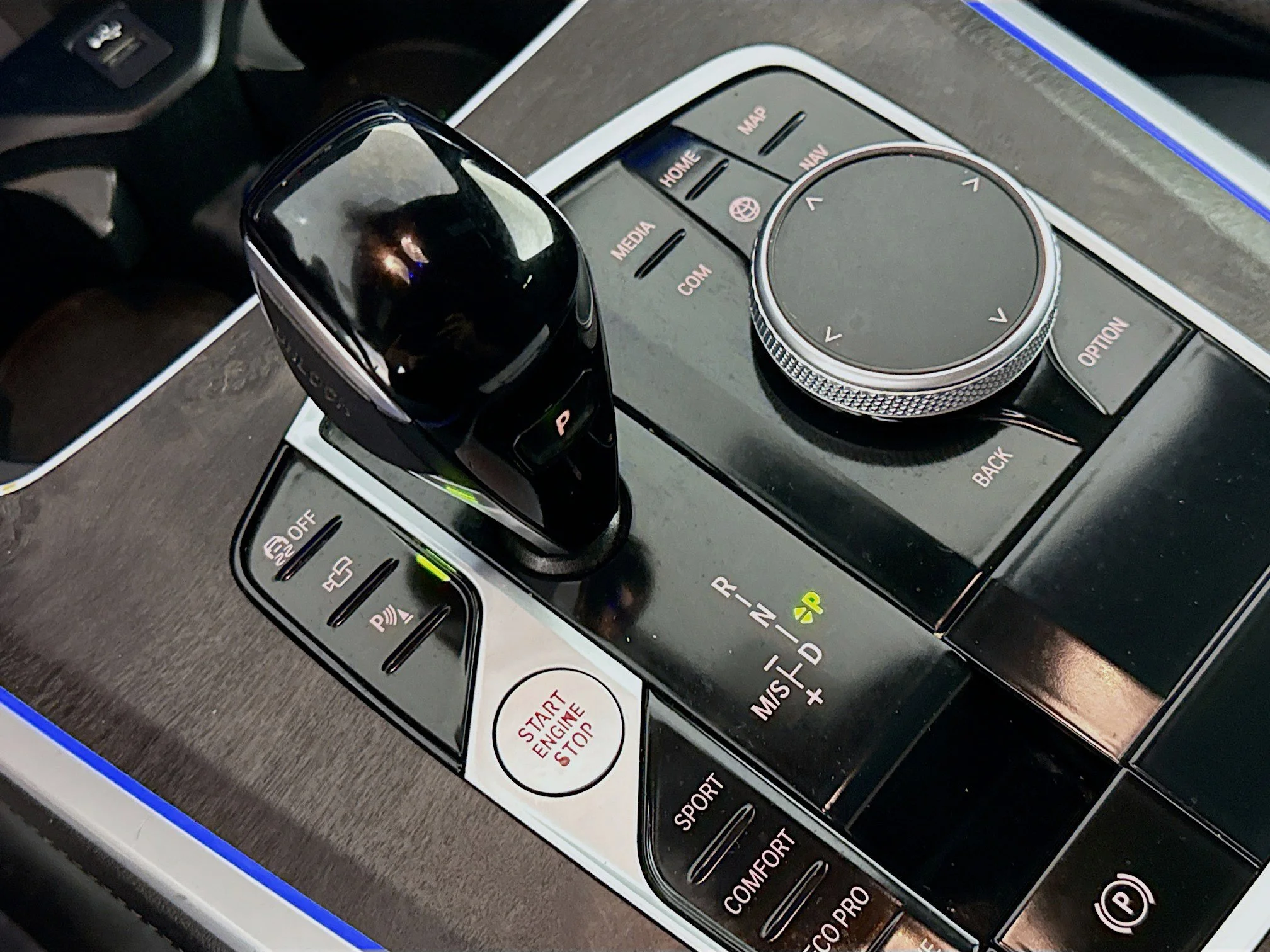 Used 2023 Black Sapphire Metallic BMW sDrive40i image 16