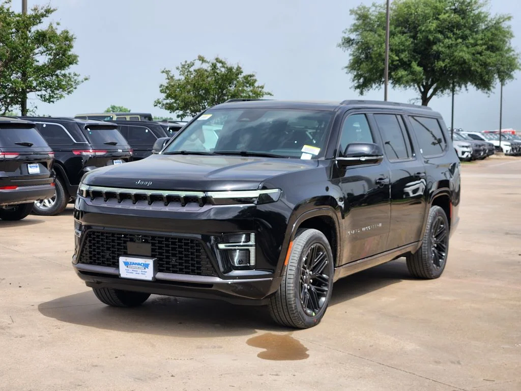 New 2026 High Gloss Black Exterior Paint Jeep Limited Reserve image 2