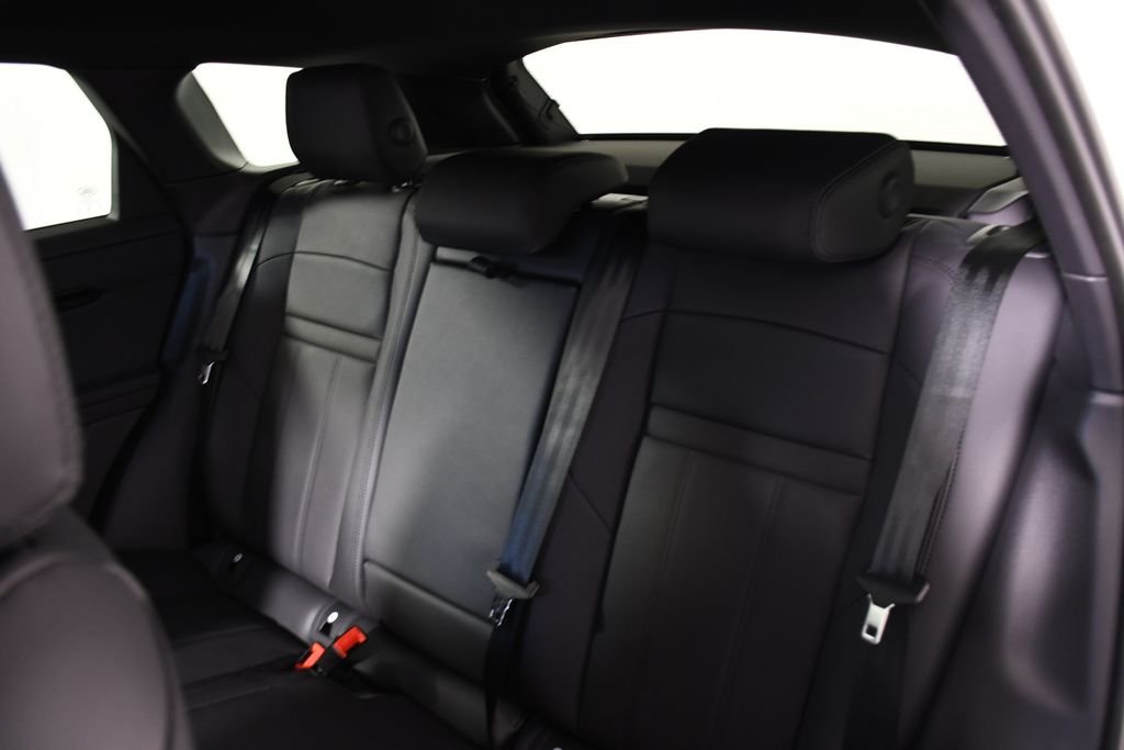 Certified Used 2026 Fuji White Land Rover S image 28