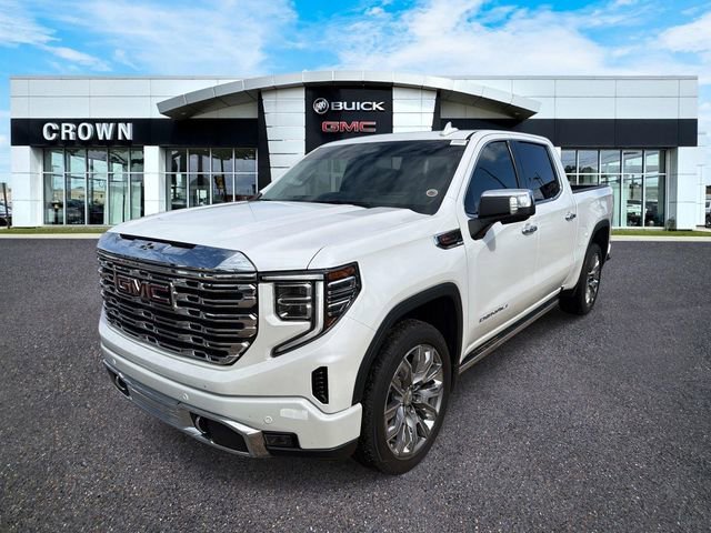 2023 GMC Sierra 4WD Crew Cab Short Box Denali's photo
