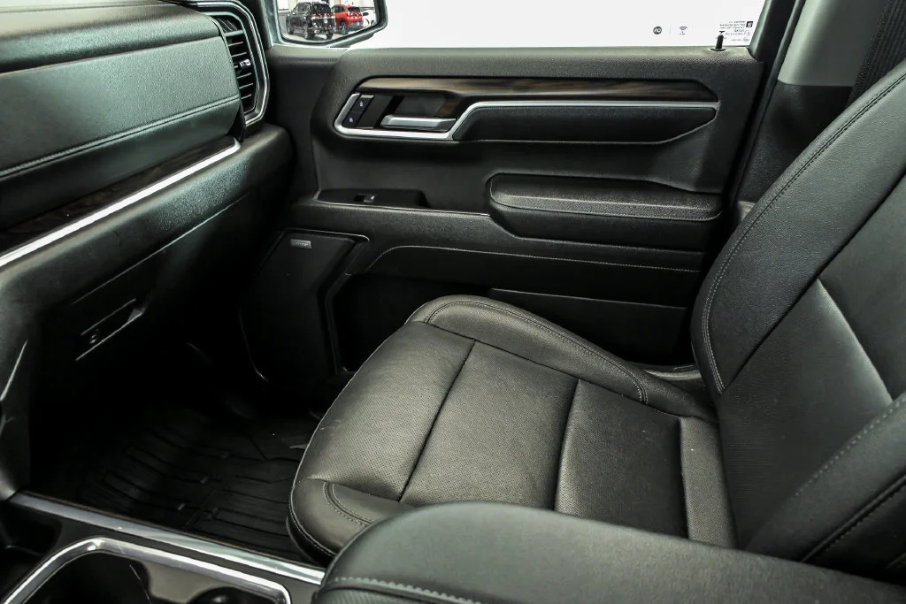 2022 GMC Sierra 1500 SLT - Photo 25