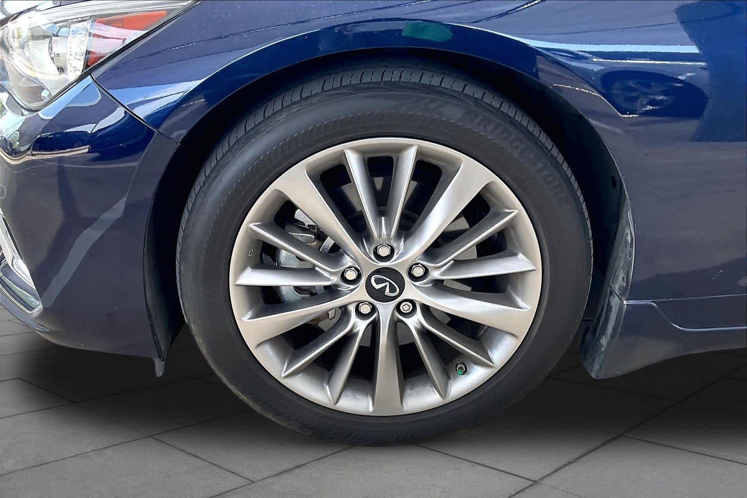 Used 2024 Grand Blue INFINITI LUXE image 11