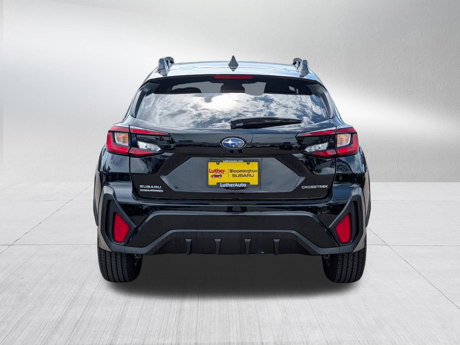 Used 2025 Crystal Black Silica Subaru Premium image 6