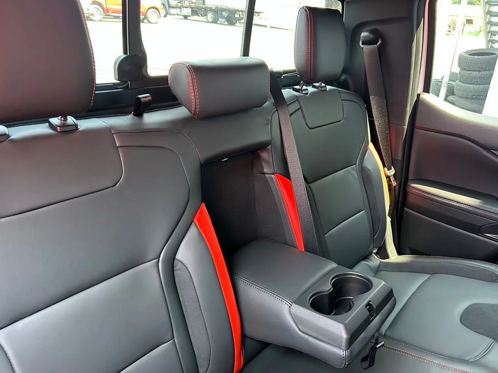Used 2024 Oxford White Ford Raptor image 27