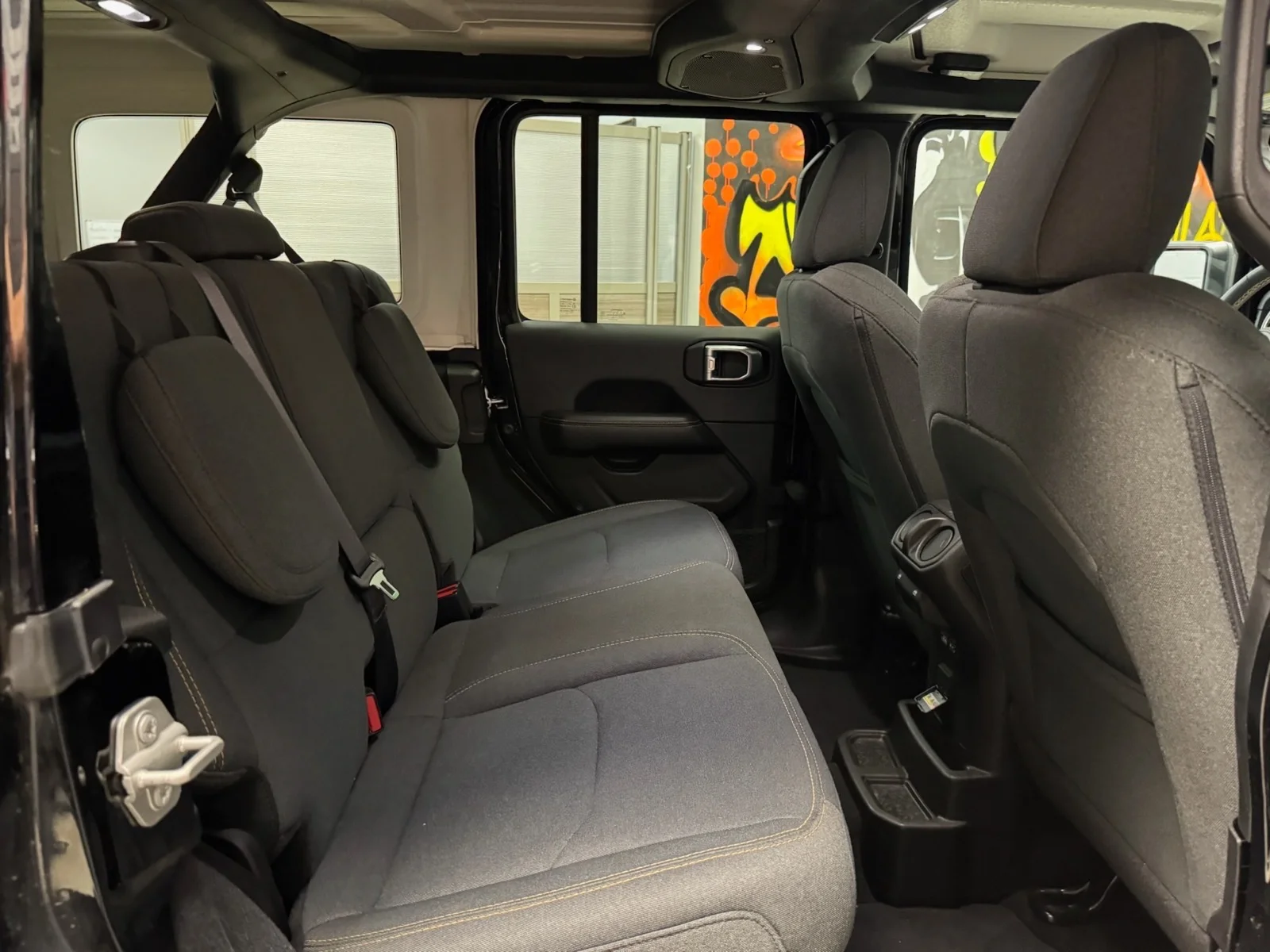 Used 2024 Black Clear Coat (px8) Jeep Sahara 4xe image 27