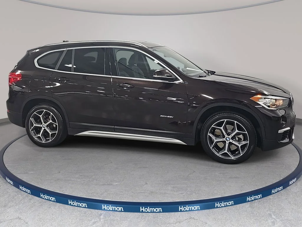 Used 2018 Brown BMW xDrive28i image 7