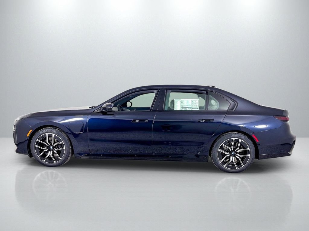New 2025 Carbon Black Metallic BMW 750e xDrive image 10