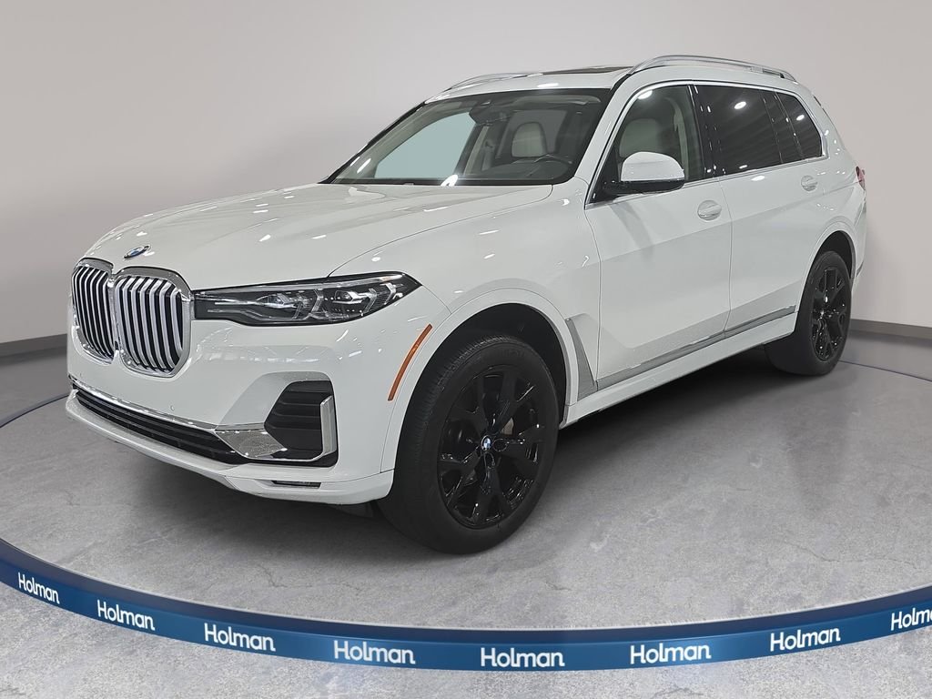 2022 BMW X7 xDrive40i's photo