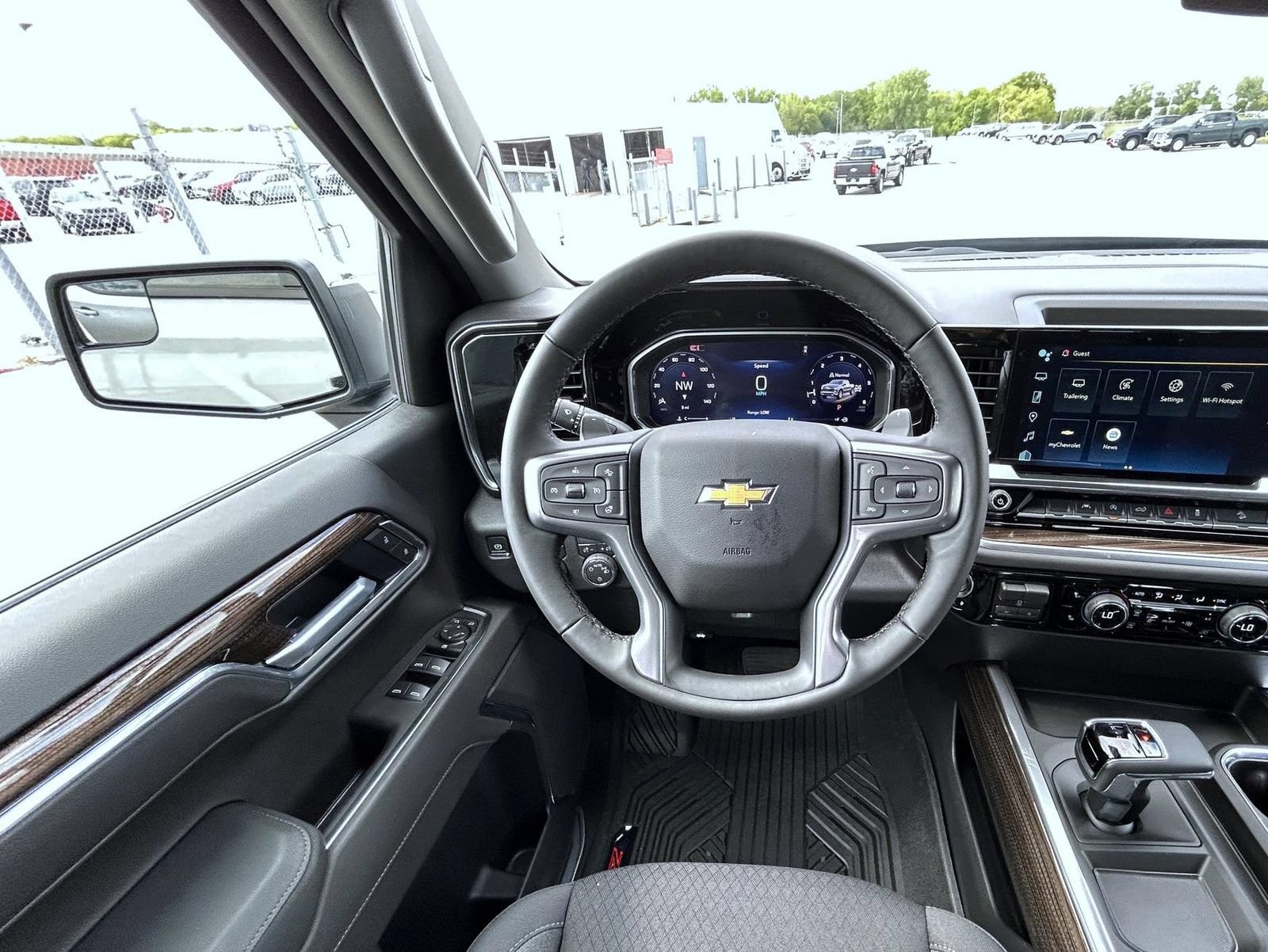 2026 Chevrolet Silverado 1500 LT - Photo 13