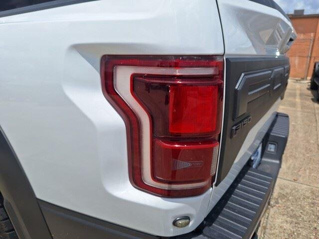 Used 2019 Oxford White Ford Raptor image 29
