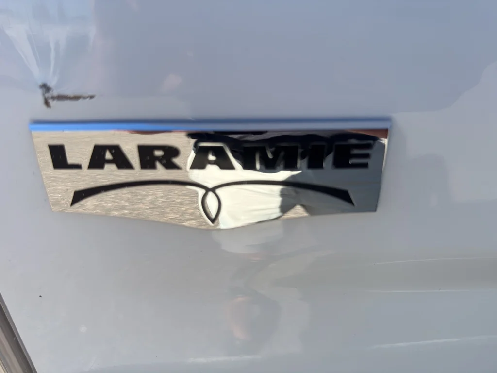 Used 2013 Bright White Clearcoat Ram Laramie image 8