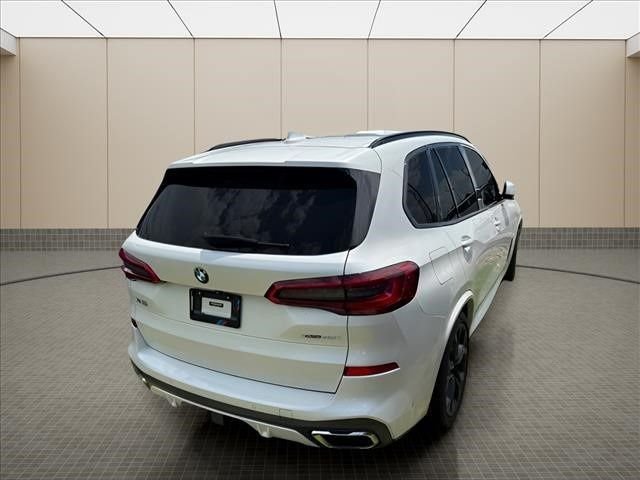 Used 2019 White BMW xDrive50i image 15