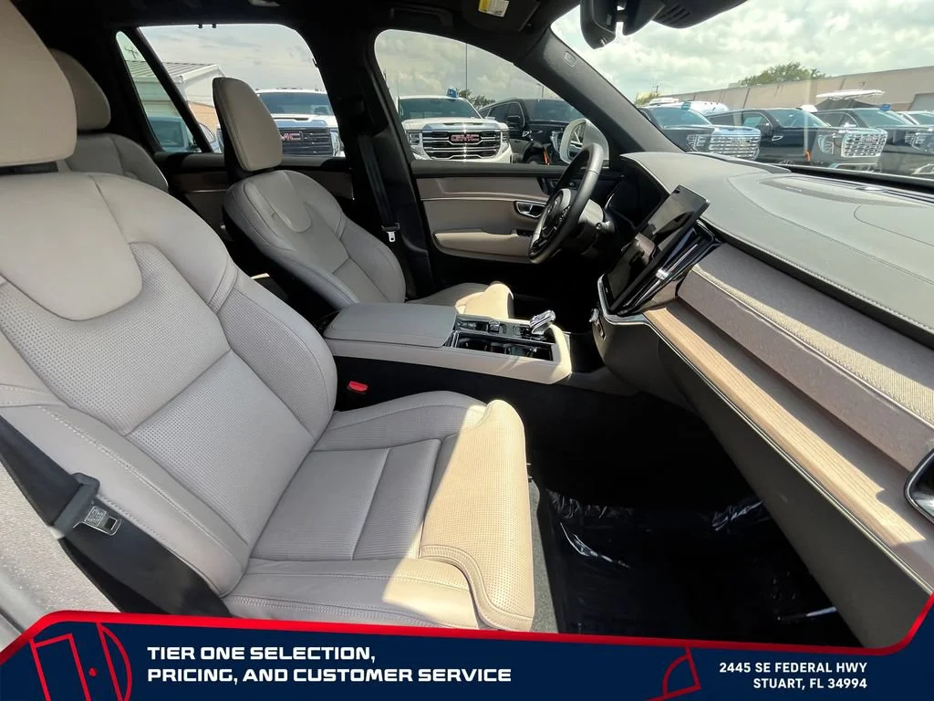 Used 2025  Volvo Ultra image 19
