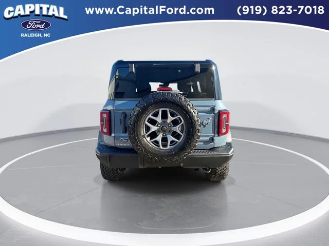 Used 2025 Gray Ford Badlands image 7