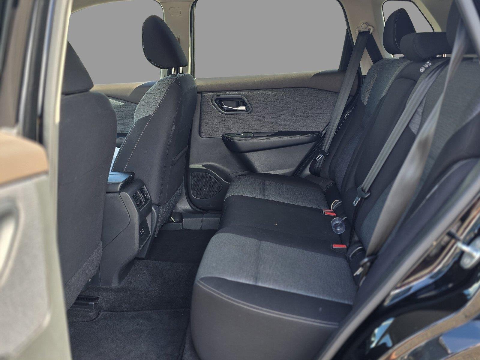 Used 2023 Super Black Nissan SV image 25