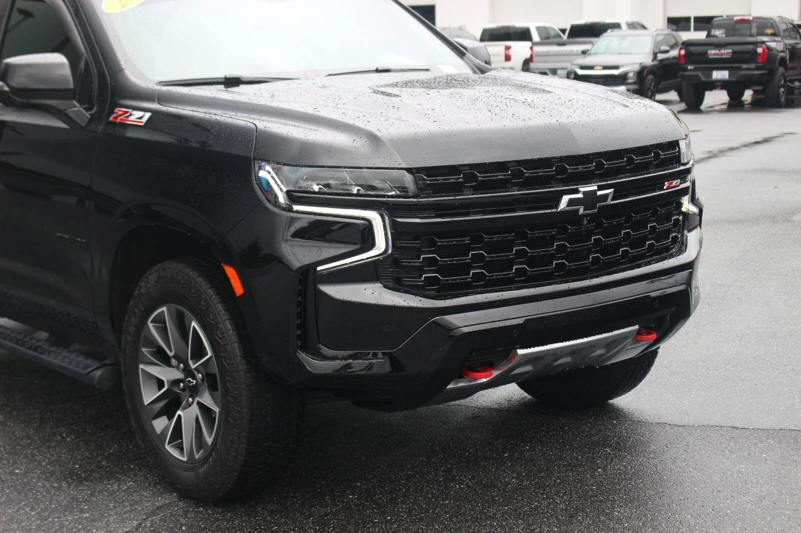 Used 2024 Black Chevrolet Z71 image 9