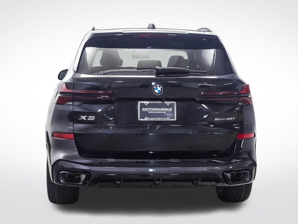 New 2026 Black Sapphire Metallic BMW xDrive40i image 4