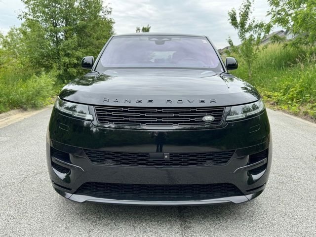 Certified Used 2023 Santorini Black Metallic Land Rover SE Dynamic image 3