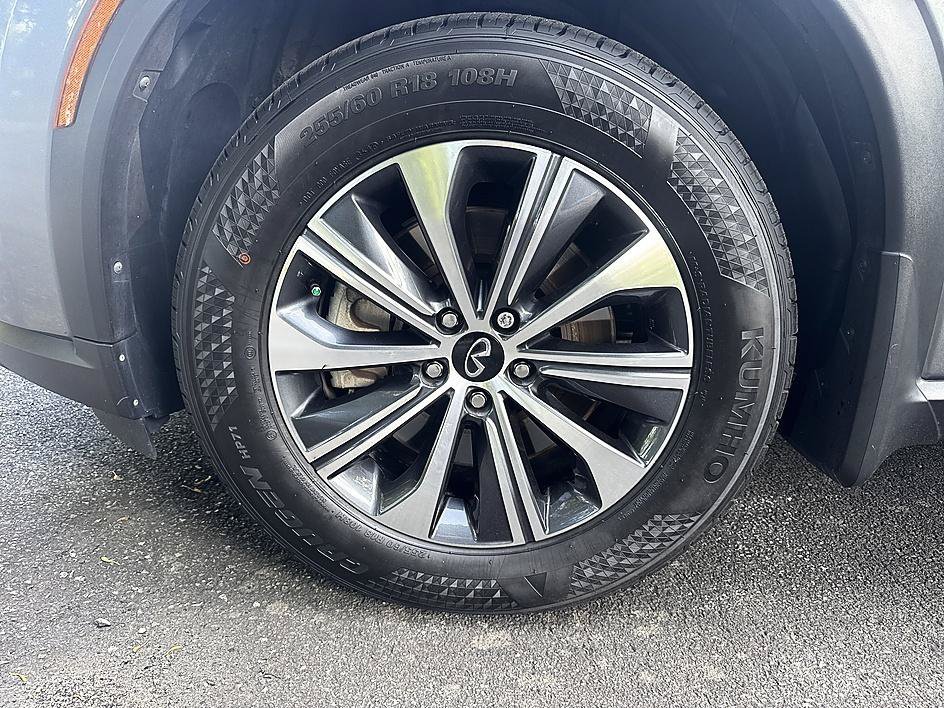 Used 2024 Graphite Shadow INFINITI PURE image 8